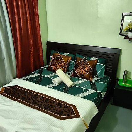 Snoopy Homestay Two Bedroom Batu Pahat Exterior foto