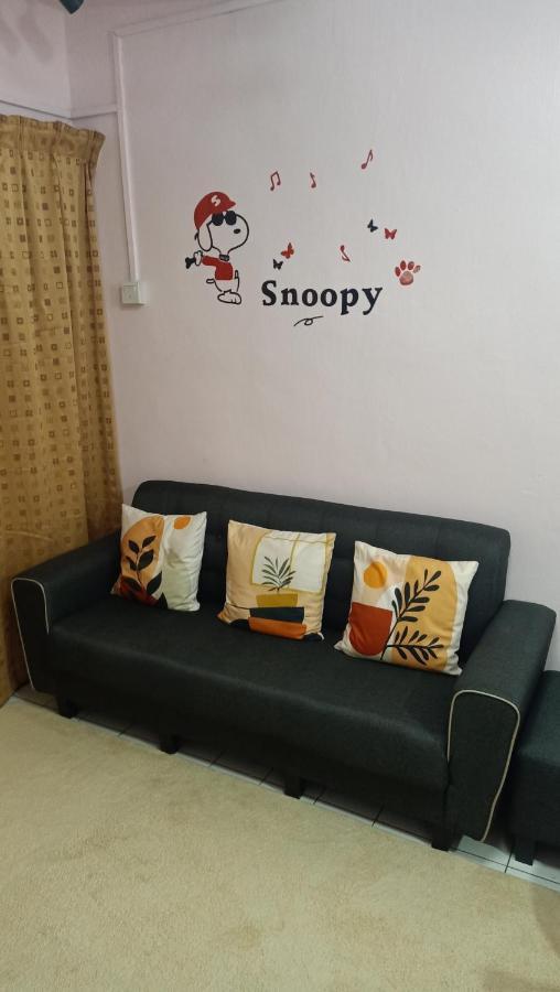 Snoopy Homestay Two Bedroom Batu Pahat Exterior foto